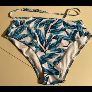 Jungle Green Leaves Swim BOTTOMS Belly Necklace Size Large NEW!